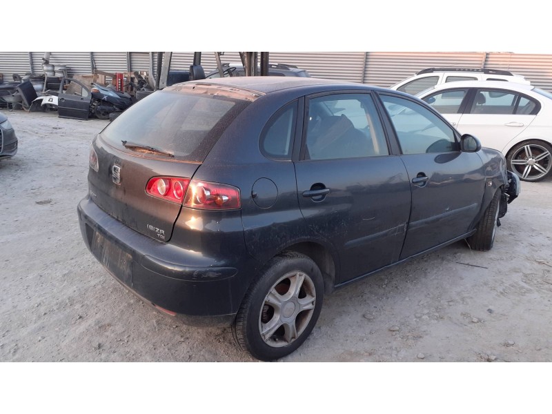 seat ibiza (6l1) del año 2005