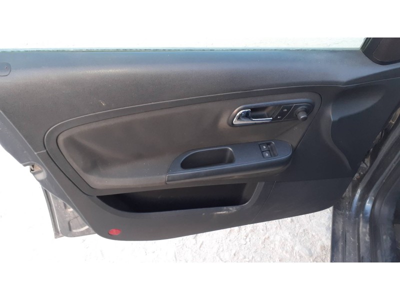 seat ibiza (6l1) del año 2005