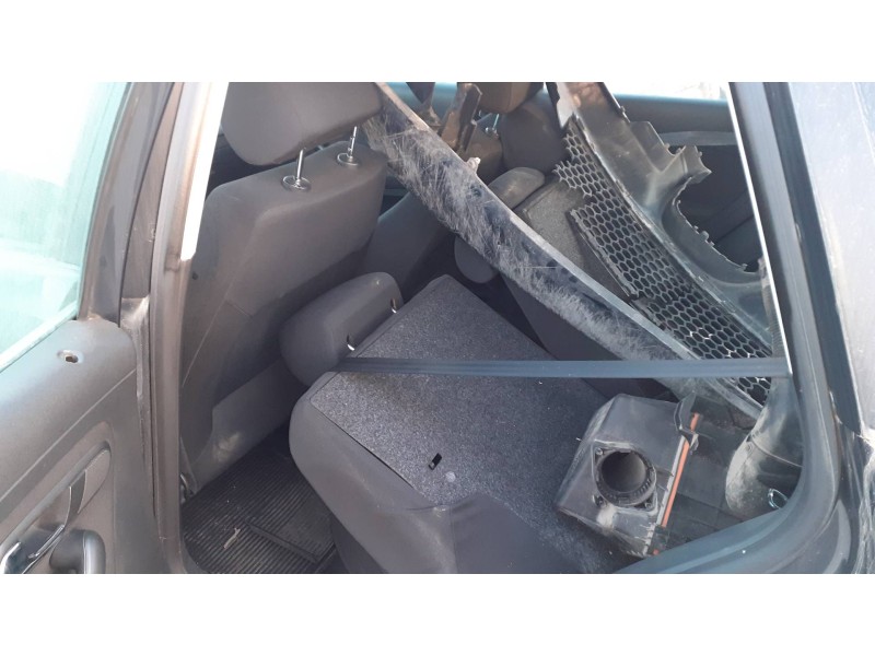 seat ibiza (6l1) del año 2005