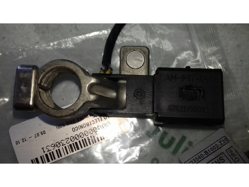 Recambio de modulo electronico para bmw serie 5 berlina (e60) 520i referencia OEM IAM 0762239030 001854895 BORNE POSITIVO