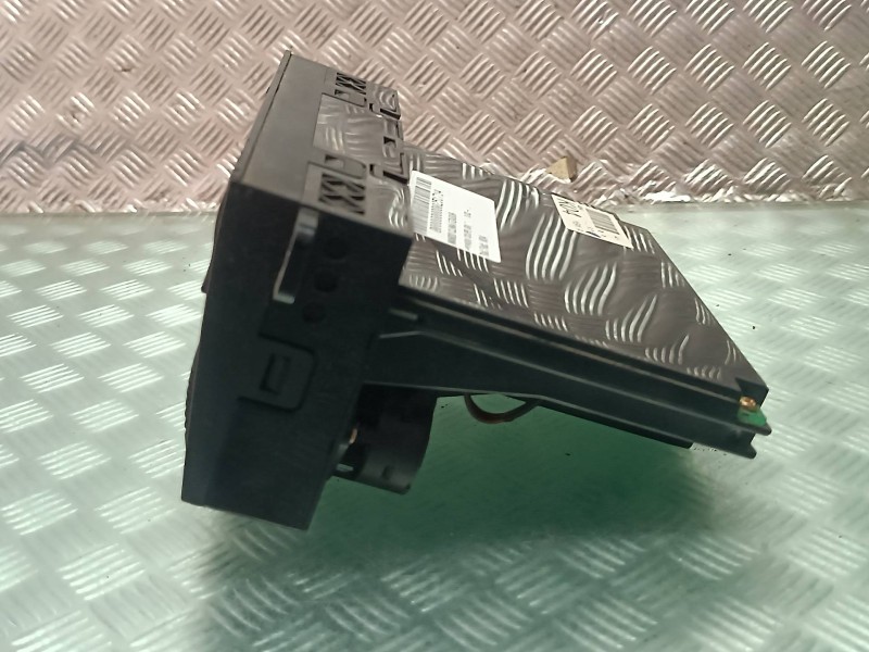 Recambio de mando climatizador para hyundai coupe (gk) referencia OEM IAM 972502CXXX K04 