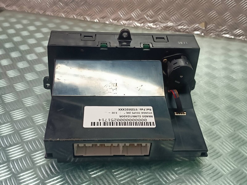 Recambio de mando climatizador para hyundai coupe (gk) referencia OEM IAM 972502CXXX K04 