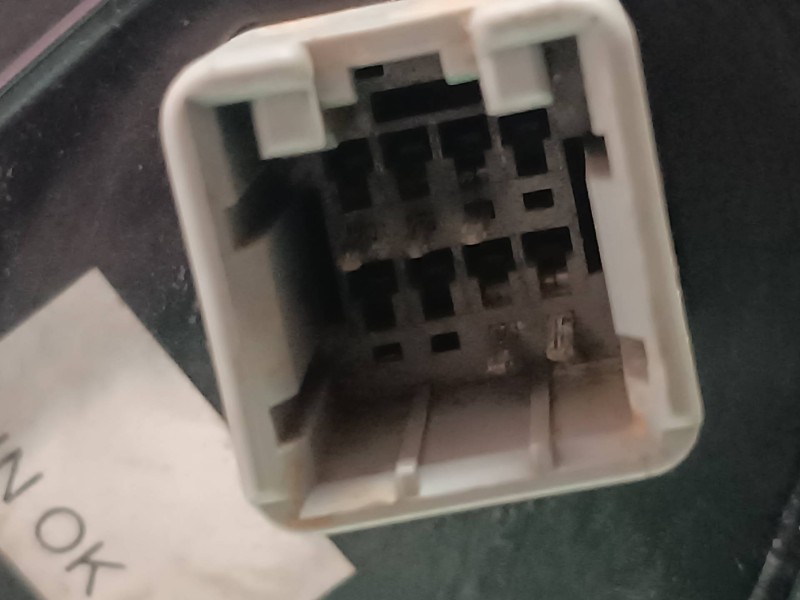 Recambio de retrovisor derecho para hyundai ix20 referencia OEM IAM 023372 CONECTOR ELECTRICO