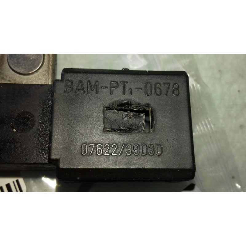 Recambio de modulo electronico para bmw serie 5 berlina (e60) 520i referencia OEM IAM 0762239030 001854895 BORNE POSITIVO