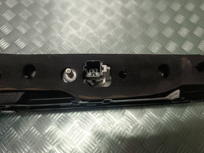 Recambio de piloto trasero izquierdo interior para opel mokka referencia OEM IAM 9833944480  