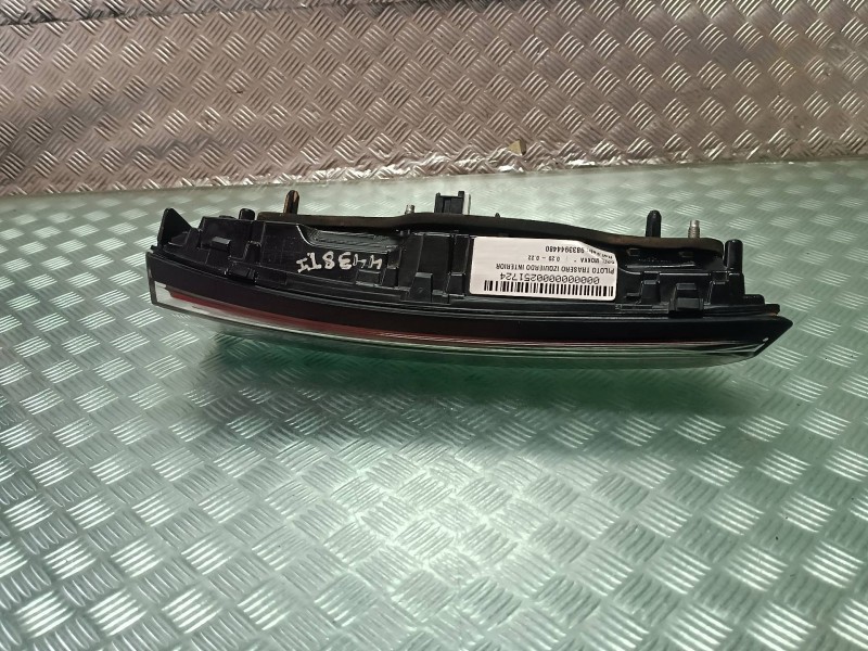 Recambio de piloto trasero izquierdo interior para opel mokka referencia OEM IAM 9833944480  