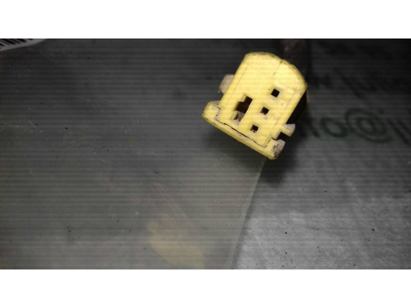 Recambio de modulo electronico para bmw serie 5 berlina (e60) 520i referencia OEM IAM 0762239030 001854895 BORNE POSITIVO