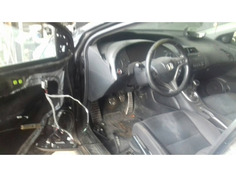 honda civic berlina 5 (fk) del año 2009