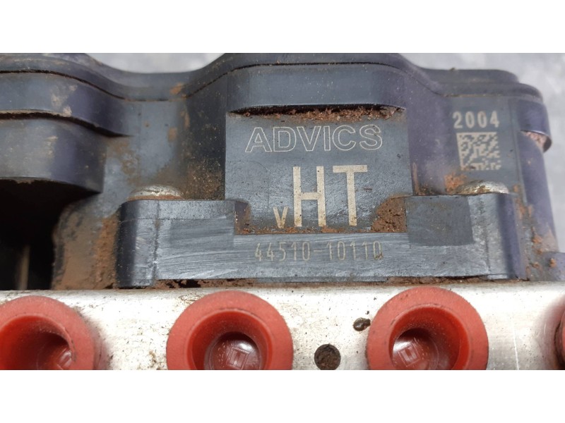 Recambio de abs para toyota c-hr referencia OEM IAM 4451010110 11304041870 8954110120