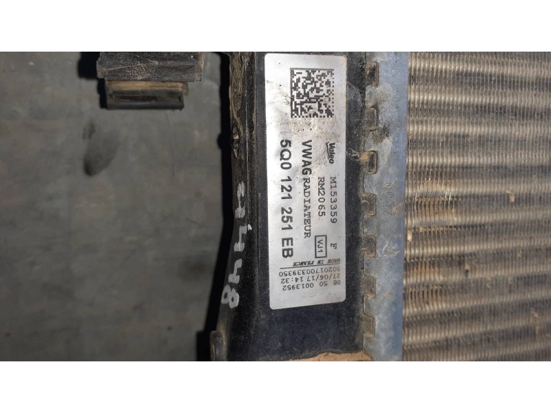 Recambio de radiador agua para volkswagen golf vii lim. referencia OEM IAM 5Q0121251EB  