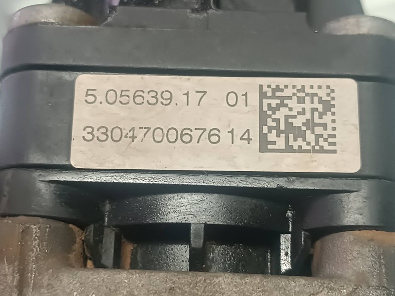 Recambio de valvula egr para ford focus referencia OEM IAM 50563917  5 PINES