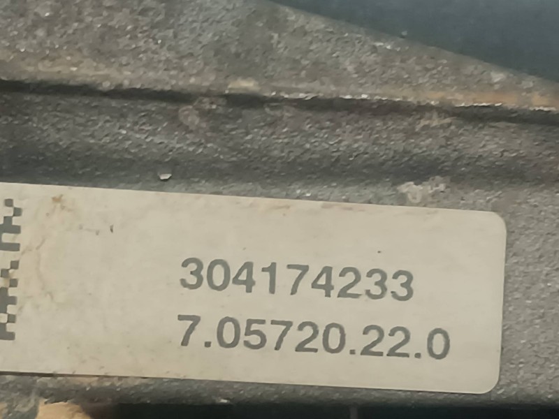 Recambio de valvula egr para ford focus referencia OEM IAM 50563917  5 PINES