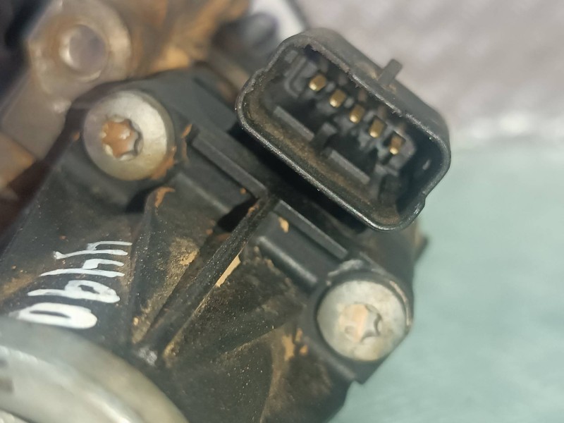 Recambio de valvula egr para ford focus referencia OEM IAM 50563917  5 PINES