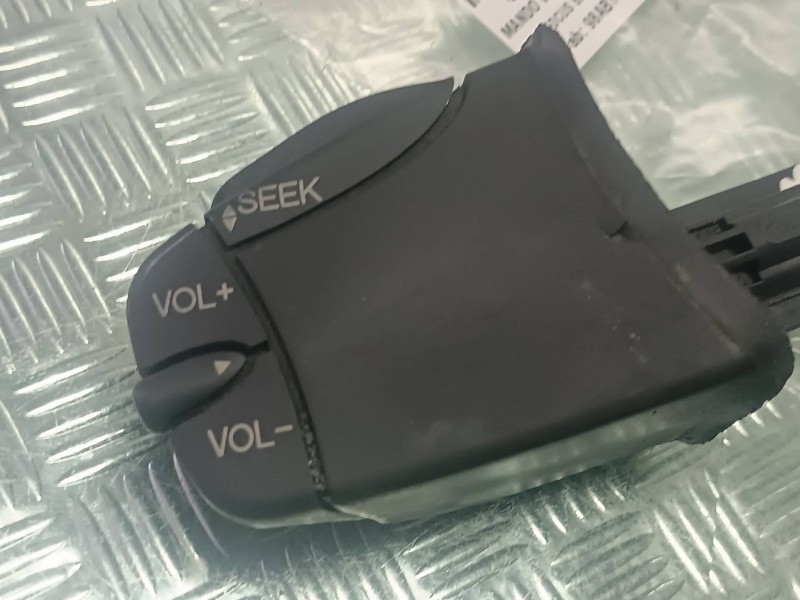 Recambio de mando volumen para ford focus berlina (cak) ambiente referencia OEM IAM 98AB14K147AC  3 PINES