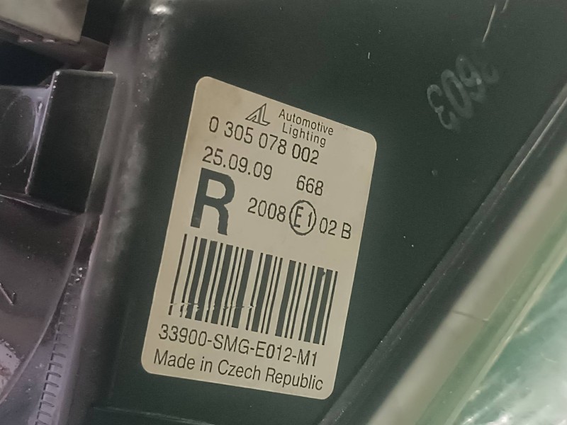 Recambio de faro antiniebla derecho para honda civic berlina 5 (fk) referencia OEM IAM 0305078002 2 PINES 200862B