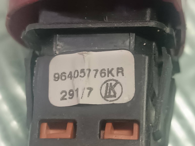 Recambio de warning para peugeot expert kasten referencia OEM IAM 96405776KR  