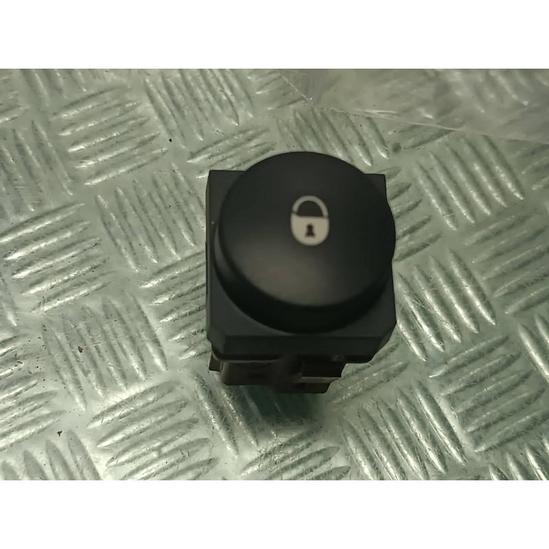 Recambio de mando bloqueo puertas para citroen xsara picasso 1.6 hdi 90 lx plus referencia OEM IAM   