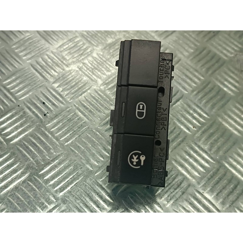 Recambio de mando bloqueo puertas para peugeot expert kasten referencia OEM IAM 14002457XT 03065720 