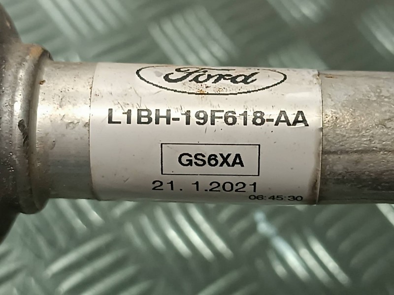 Recambio de tubo aire acondicionado para ford puma referencia OEM IAM L1BH19F618AA  