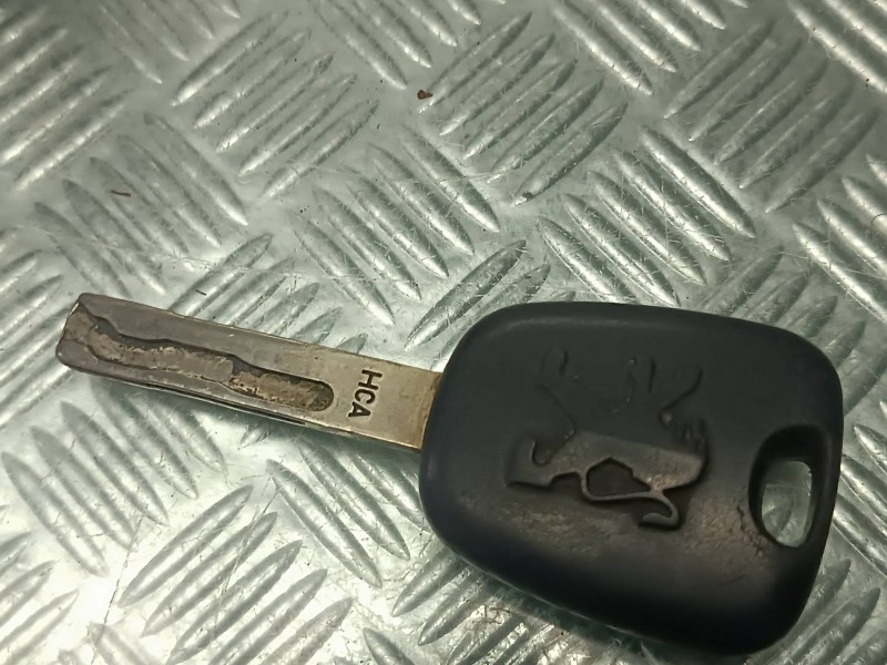 Recambio de conmutador de arranque para peugeot expert kasten referencia OEM IAM 36410600 96631232 96631232B0