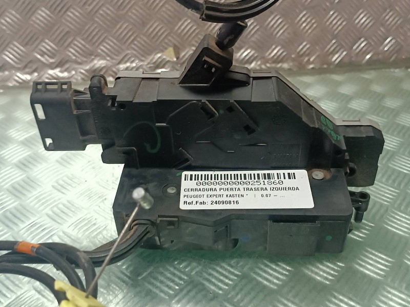 Recambio de cerradura puerta trasera izquierda para peugeot expert kasten referencia OEM IAM 24090816 24087816 240091816