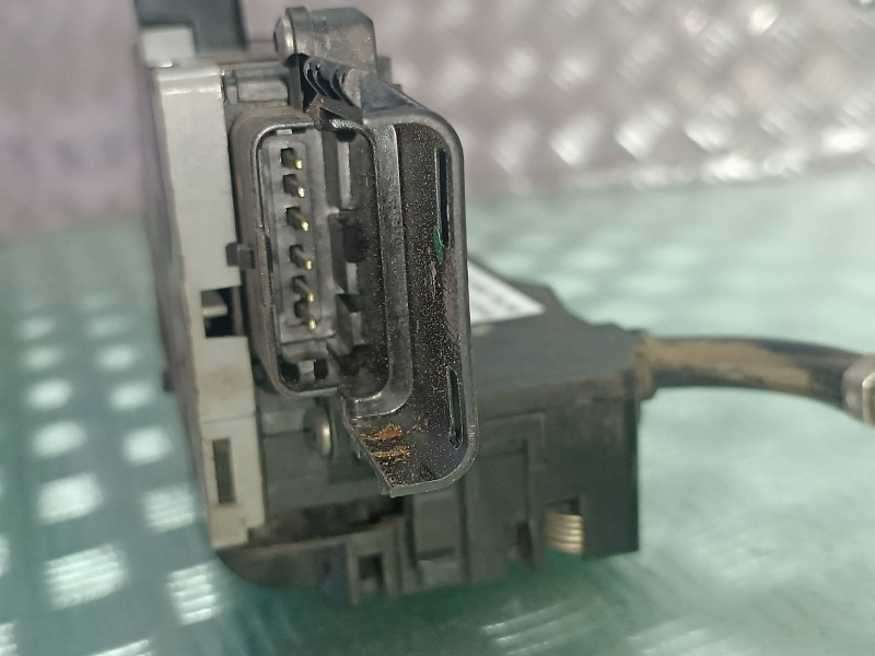 Recambio de cerradura puerta trasera izquierda para peugeot expert kasten referencia OEM IAM 24090816 24087816 240091816