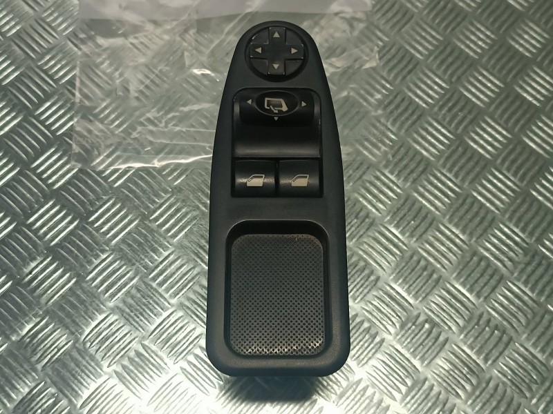 Recambio de mando elevalunas delantero izquierdo para peugeot expert kasten referencia OEM IAM   
