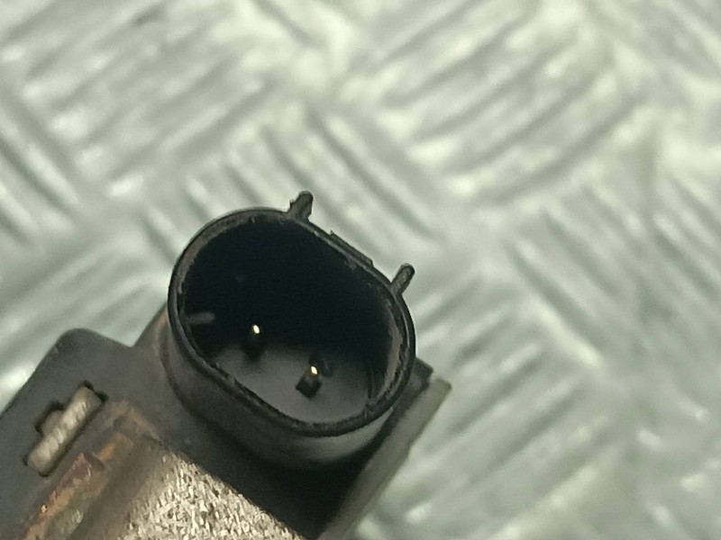 Recambio de sensor para ford focus referencia OEM IAM JX6T10C679BC 2 PINES CABLE BORNE NEGATIVO