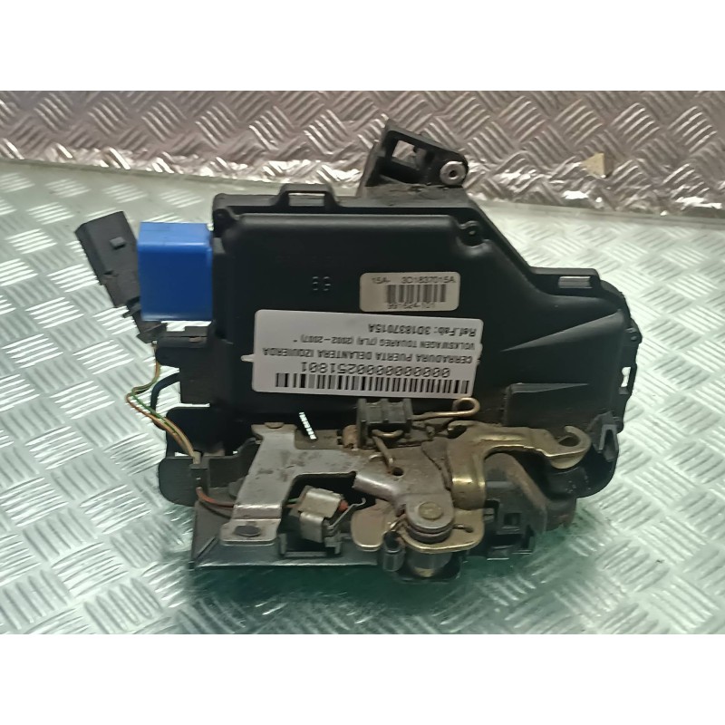Recambio de cerradura puerta delantera izquierda para volkswagen touareg (7la) referencia OEM IAM 3D1837015A CONECTOR 9 PINES EL