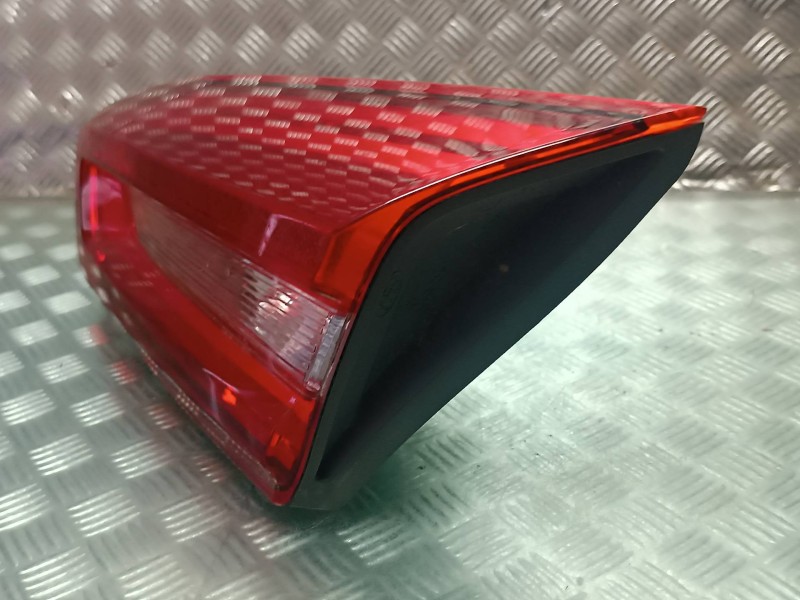 Recambio de piloto trasero derecho interior para ford focus referencia OEM IAM JX7B13A602CA  3 PINES