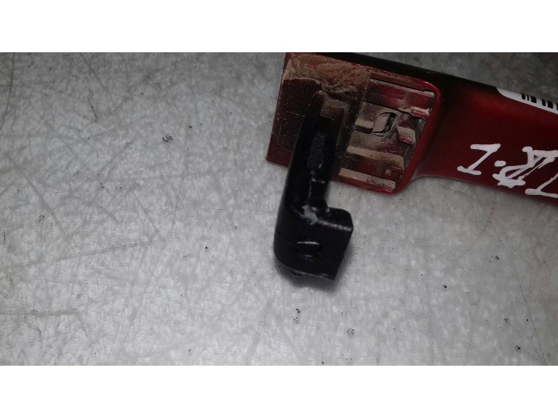 Recambio de maneta exterior trasera izquierda para renault captur xmod referencia OEM IAM   