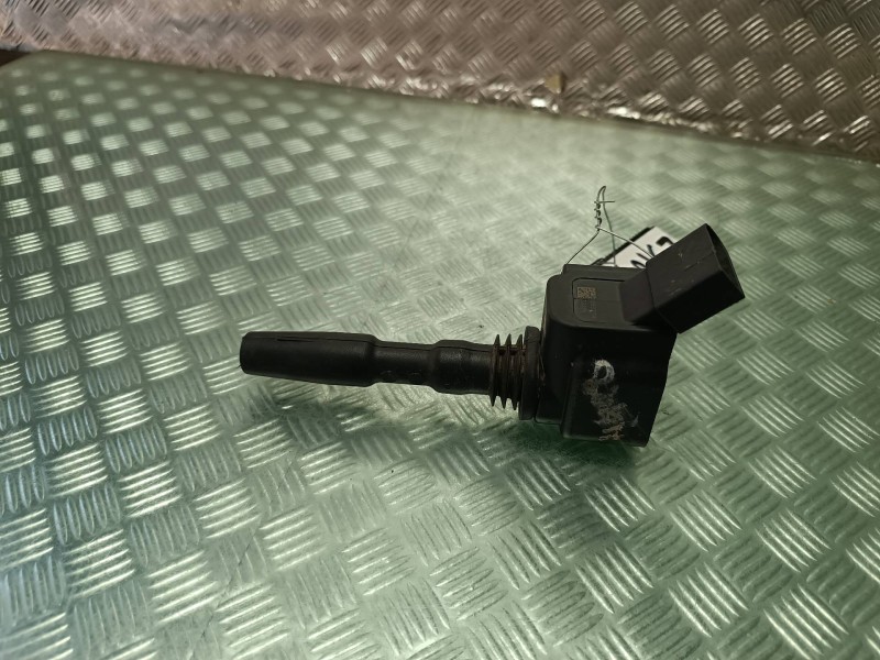 Recambio de bobina encendido para volkswagen golf vii sportsvan referencia OEM IAM 04E905110E 04E905199A 4 PINES