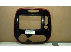 Recambio de sistema audio / radio cd para renault captur xmod referencia OEM IAM 682701605R  