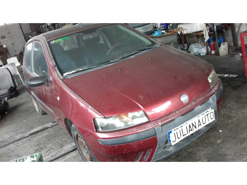 fiat punto berlina (188) del año 2001