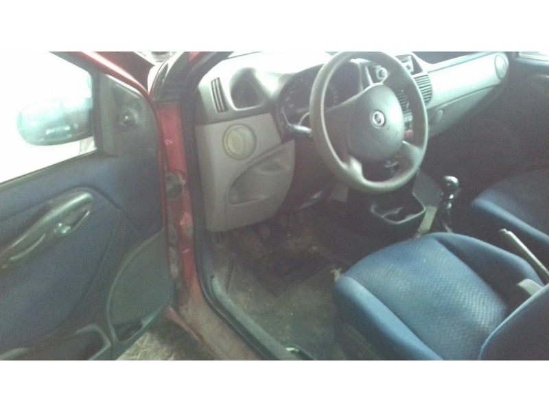 fiat punto berlina (188) del año 2001