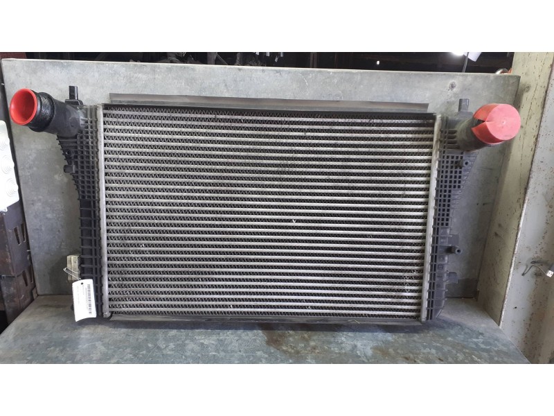 Recambio de intercooler para audi a3 (8p) referencia OEM IAM 1K0145803BM  