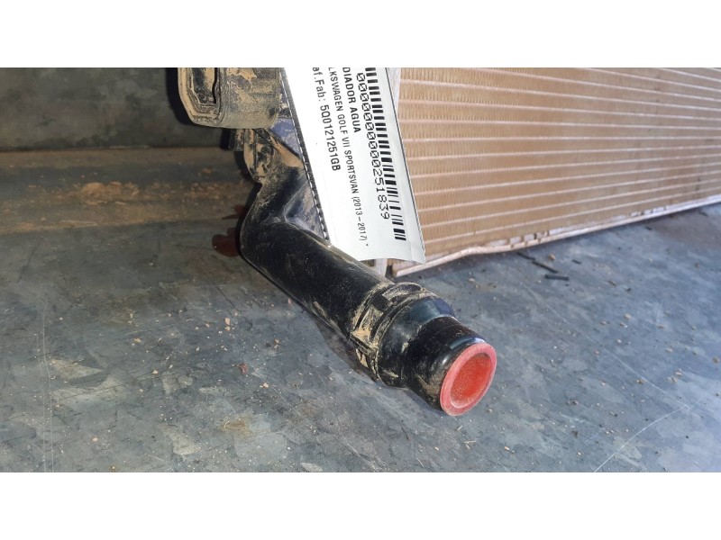 Recambio de radiador agua para volkswagen golf vii sportsvan referencia OEM IAM 5Q0121251GB 28011505 