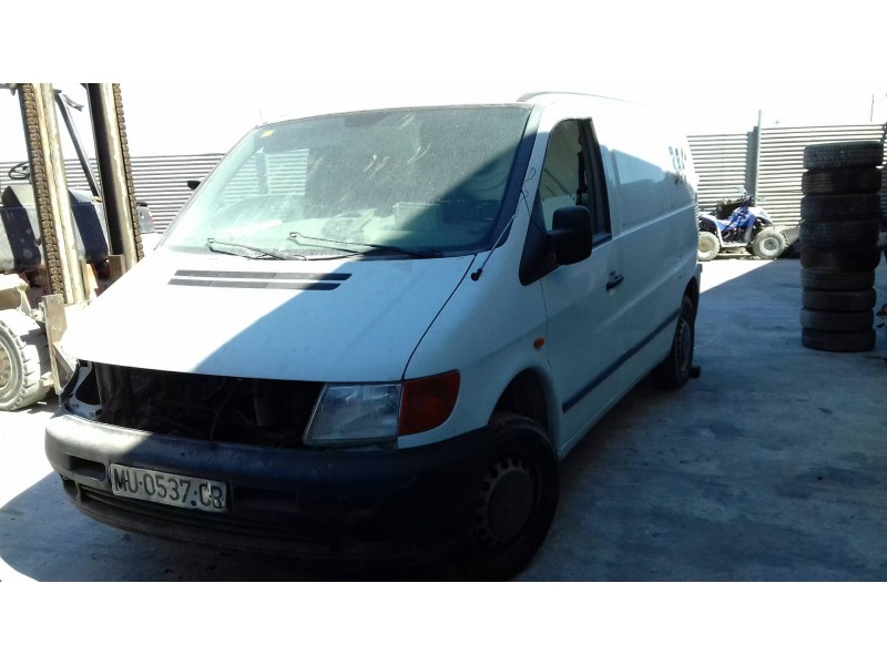 mercedes-benz vito (w638) caja cerrada del año 1999