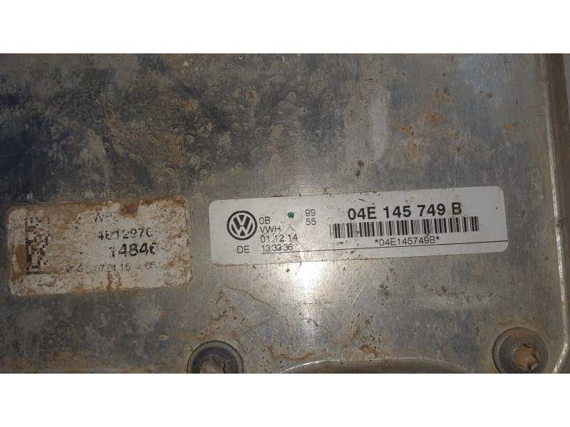 Recambio de colector admision para volkswagen golf vii sportsvan referencia OEM IAM 04E145749B  