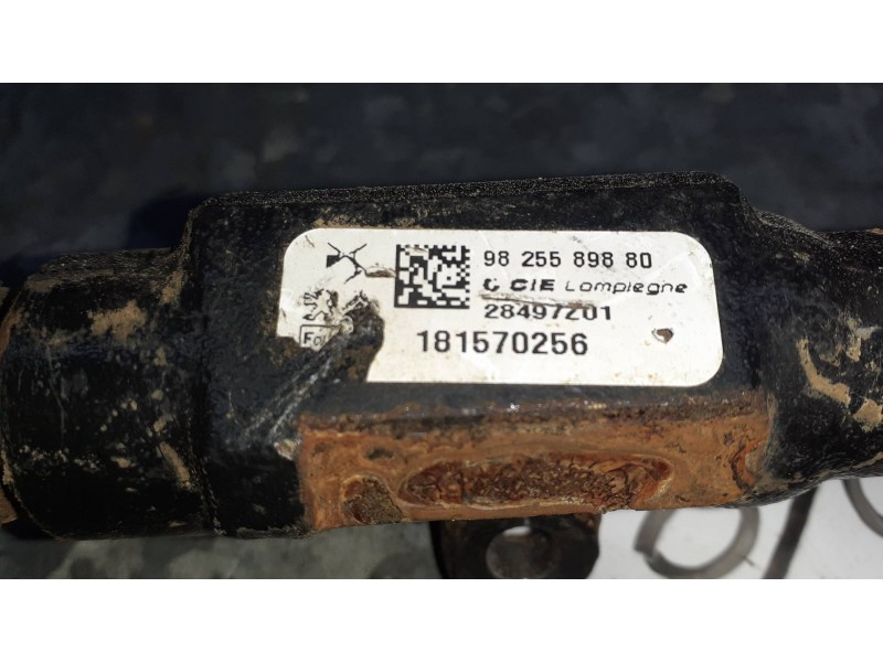 Recambio de rampa inyectora para ford focus referencia OEM IAM 9825589880 181570256 