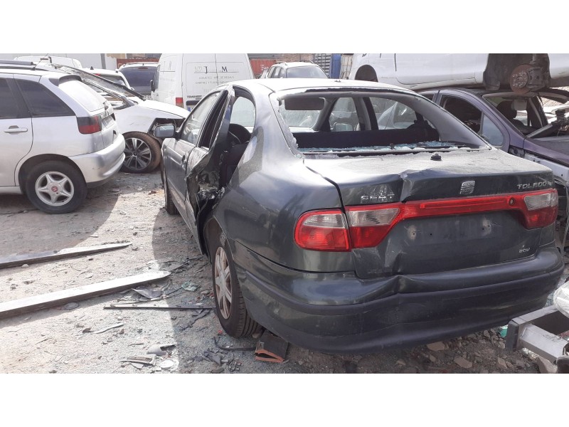 seat toledo (1l) del año 2002