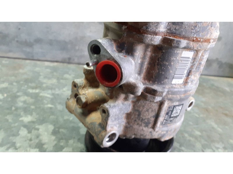 Recambio de compresor aire acondicionado para volkswagen golf vii sportsvan referencia OEM IAM 5Q0820803F  