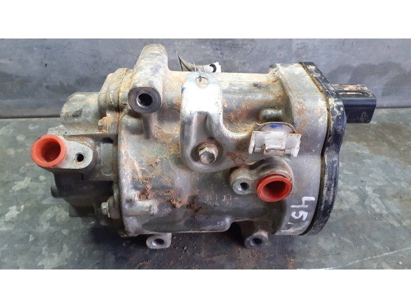 Recambio de compresor aire acondicionado para toyota c-hr referencia OEM IAM 0424000374  