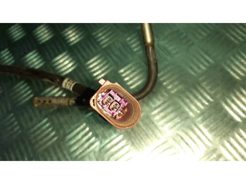 Recambio de sonda lambda para audi a3 (8p) referencia OEM IAM 03L906088AJ  2 PINES