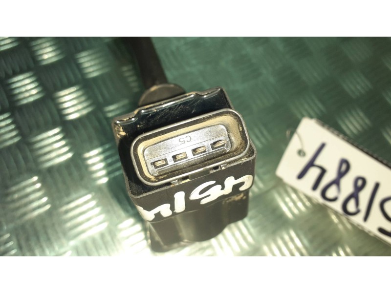 Recambio de bobina encendido para toyota c-hr referencia OEM IAM 9091902272  4 PINES
