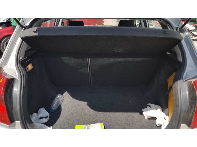 toyota corolla (e12) del año 2003