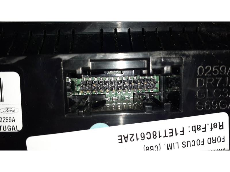 Recambio de mando climatizador para ford focus lim. (cb8) referencia OEM IAM F1ET18C612AE WU1V007811 A12888130