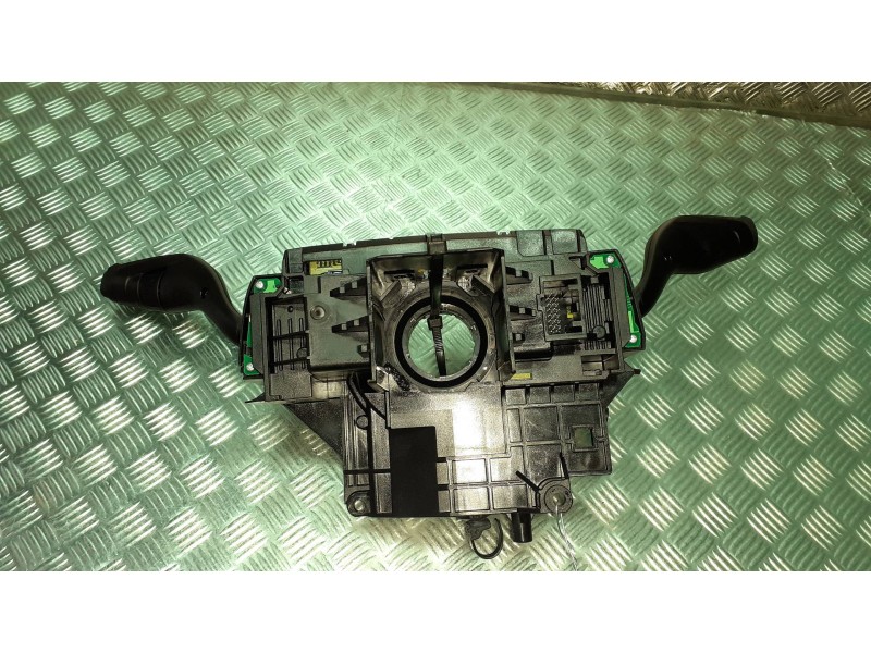 Recambio de mando multifuncion para ford focus lim. (cb8) referencia OEM IAM F1ET13N064AB AV6T1335AE XWAC30123A