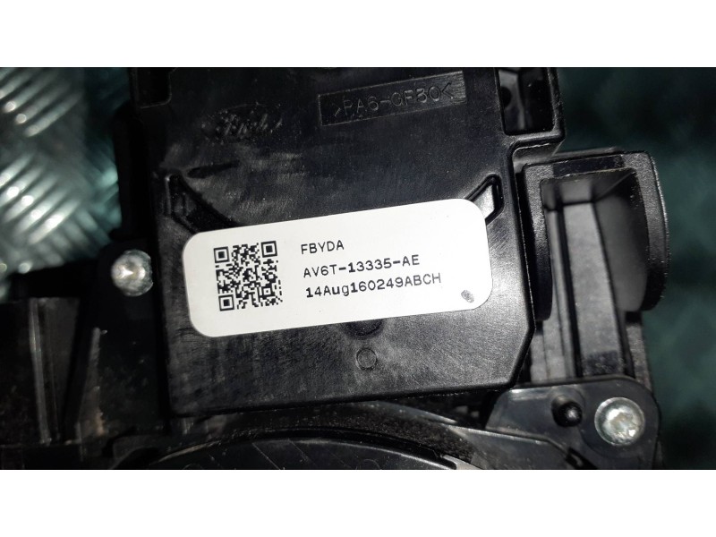 Recambio de mando multifuncion para ford focus lim. (cb8) referencia OEM IAM F1ET13N064AB AV6T1335AE XWAC30123A