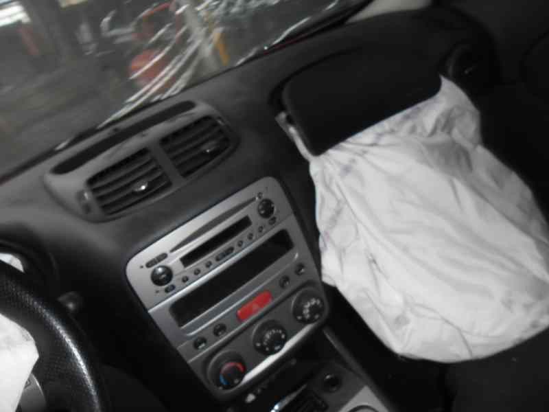 alfa romeo 147 (190) del año 2005